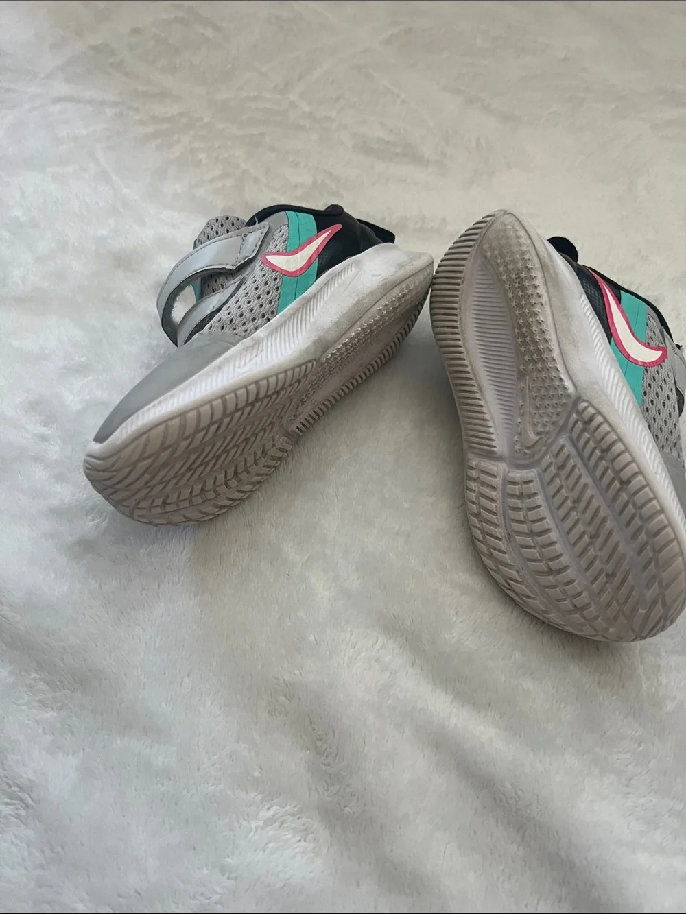 Nike lightweight kids